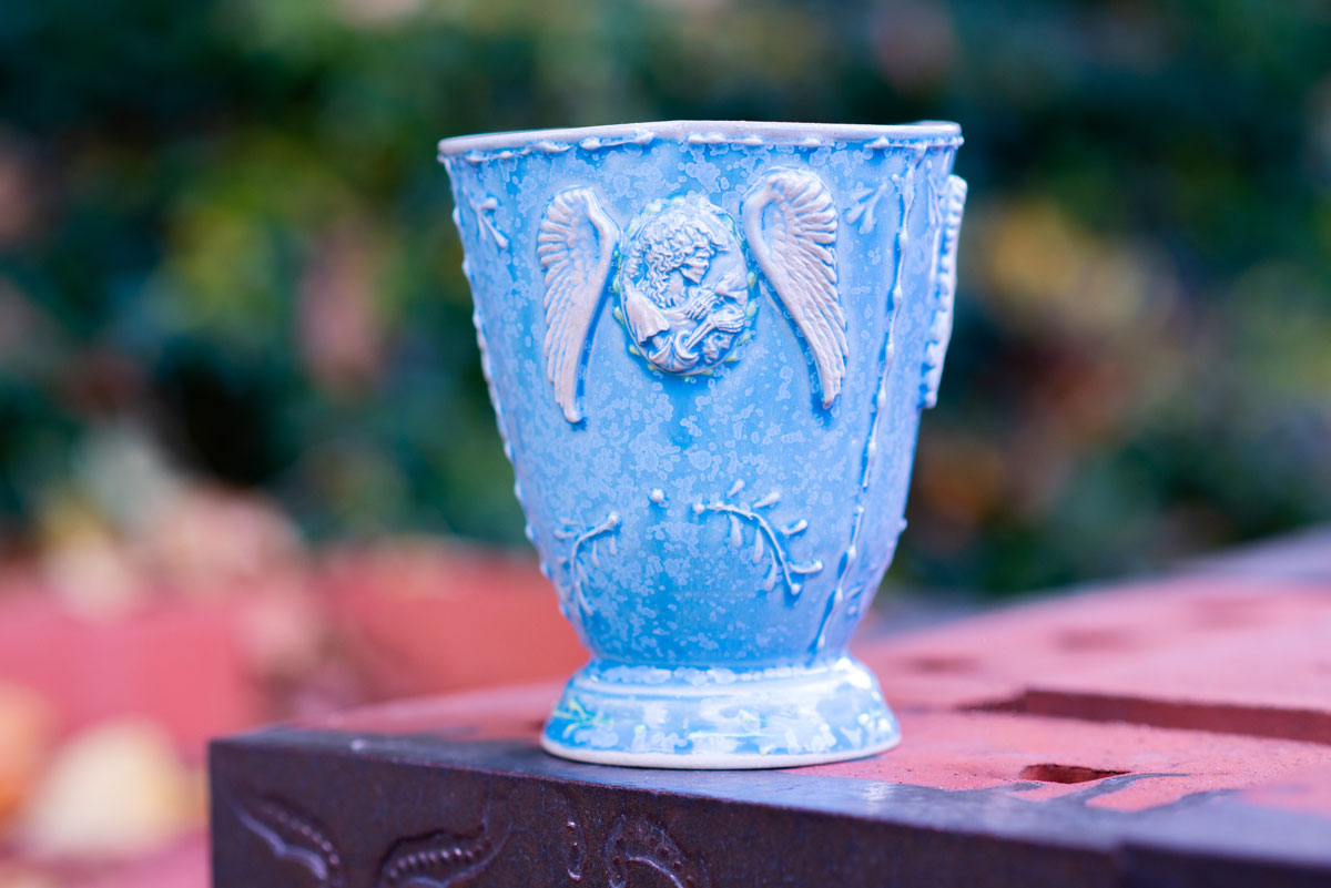 Keramik in Gothic Look mit Kristallglasur Einzelstück von Katrin Heinrich Keramik Oderbruch