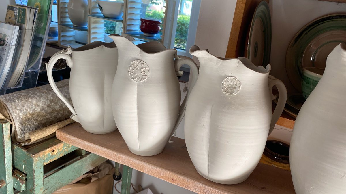 Keramik in Gothic Look mit Kristallglasur Einzelstück von Katrin Heinrich Keramik Oderbruch