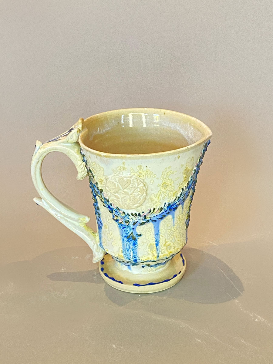 Keramik in Gothic Look mit Kristallglasur Einzelstück von Katrin Heinrich Keramik Oderbruch